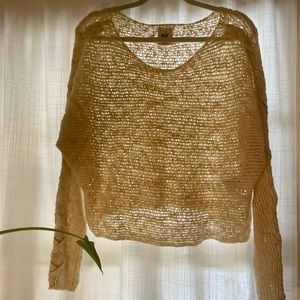 Cute Cream knit cropped billabong sweater with cross stitching on the sleeves